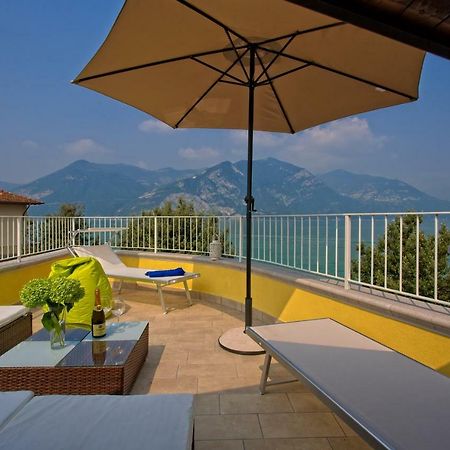 Casa Vacanze Marconi 22 Marone Exterior foto